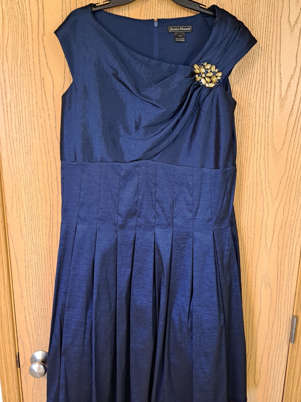 Jessica Howard Navy Girls Cocktail Dress with Brooch